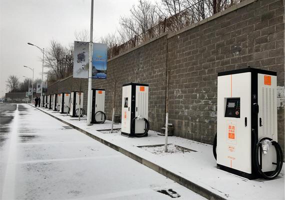 共創(chuàng)未來 2017年新能源行業(yè)關(guān)鍵詞報告 共創(chuàng)未來 2017年新能源行業(yè)關(guān)鍵詞報告