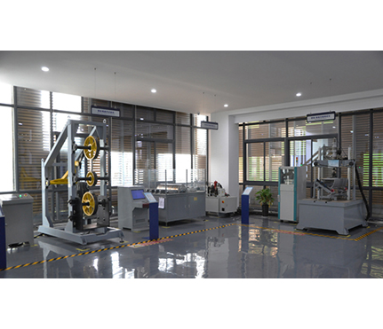 電梯梯級踏板動(dòng)靜載壽命試驗(yàn)機(jī)