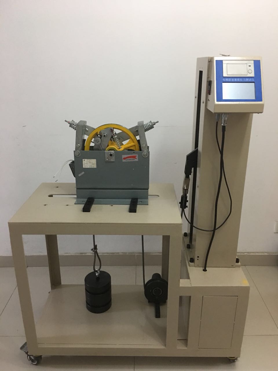 電梯限速器提拉力測(cè)試儀1.jpg 電梯限速器提拉力測(cè)試儀1.jpg